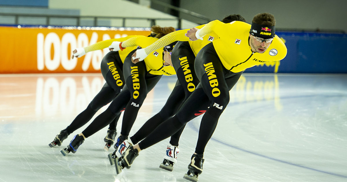 Tak Van Schaatssport Op Een Kleine Ovale Baan
